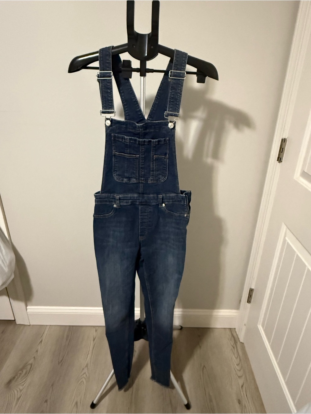 Free People Skinny Denim Overalls Raw Hem Stretch Bib Jeans Women 28R
